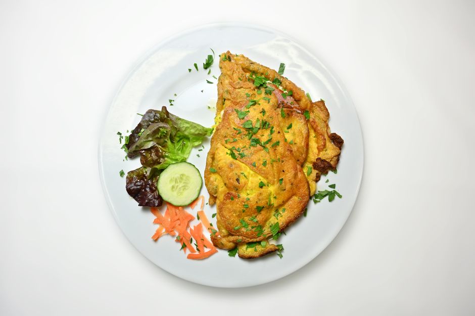 Omletă cu dovlecel și morcov