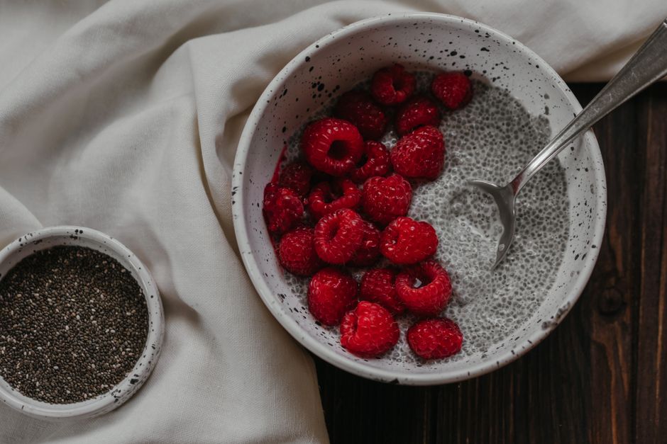 Bogyós chia puding kókusztejjel